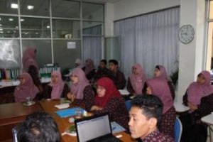 Read more about the article Workshop Sistem Penjaminan Mutu Internal dan Pembuatan SOP Program Studi Keperawatan